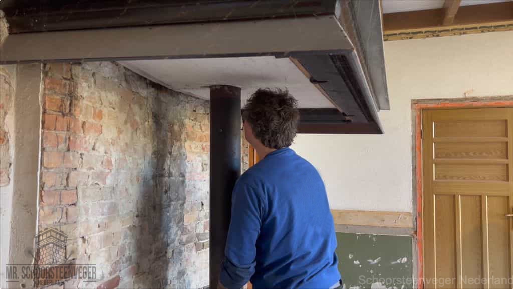 Schoorsteen reinigen Barendrecht rookkanaal Schoorsteen reinigen Barendrecht rookkanaal