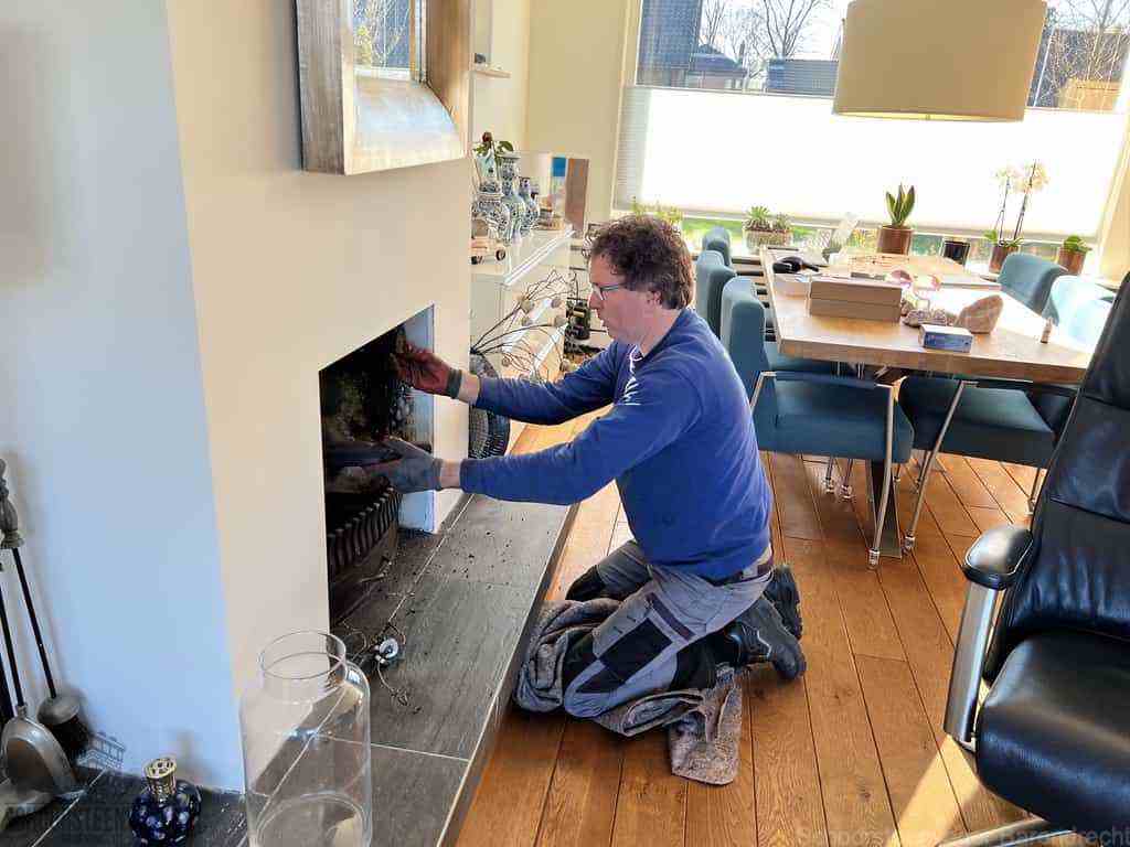 Schouw inspectie Barendrecht schoorsteenveger Schouw inspectie Barendrecht schoorsteenveger